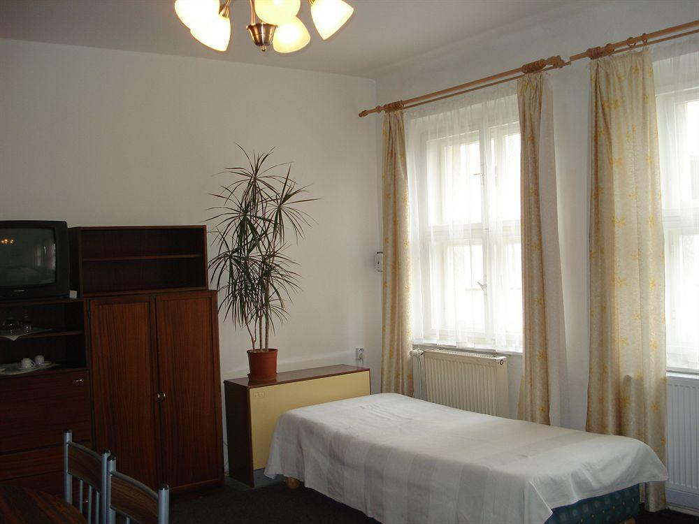 Pension Unie Praag Buitenkant foto